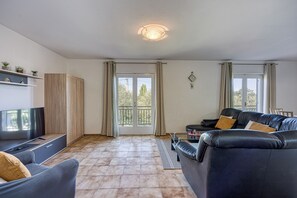 Family House, Multiple Bedrooms, 2 Bathrooms (Pool House Lilly) | Living area | TV - Pool House Lilly (Visnjan)