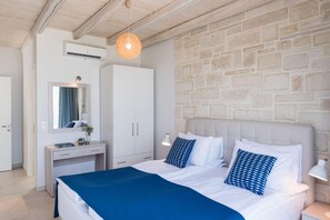 Villa | 5 bedrooms - Villa Galatia I Free Heated Pool Ideal for Groups (Kissamos)