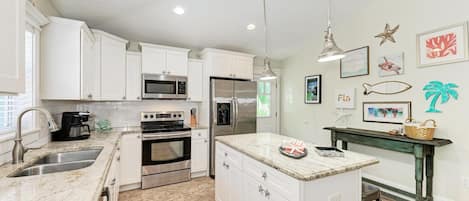 Casa, 3 habitaciones | Cocina privada