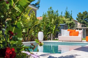 Piscine extérieure, piscine chauffée