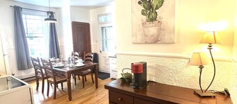 Le Limoileux: Charmant 6 Places au Coeur de Limoilou / Stationnement Disponible