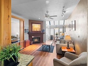 Smart TV, fireplace, DVD player