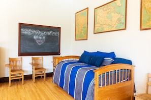 3 Schlafzimmer, Schreibtisch, Bügeleisen/Bügelbrett, kostenloses WLAN