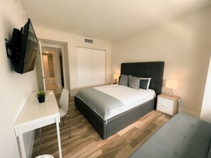 3 bedrooms, desk, iron/ironing board, travel cot