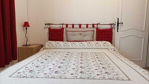 1 chambre, Wi-Fi gratuit, draps fournis
