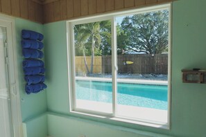 Piscina all'aperto, una piscina riscaldata