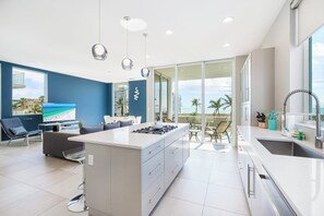 Interior - Luxurious 4 Bedroom Home on Siesta Key, Steps From Siesta Beach! (Siesta Key)