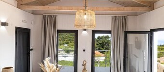 Phos & Physis Luxury Villa