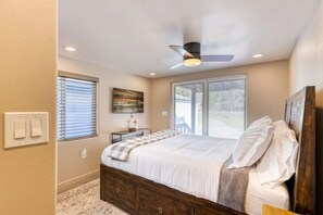 3 bedrooms, WiFi, bed sheets