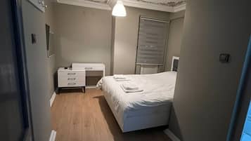Classic Double or Twin Room | Free WiFi, bed sheets