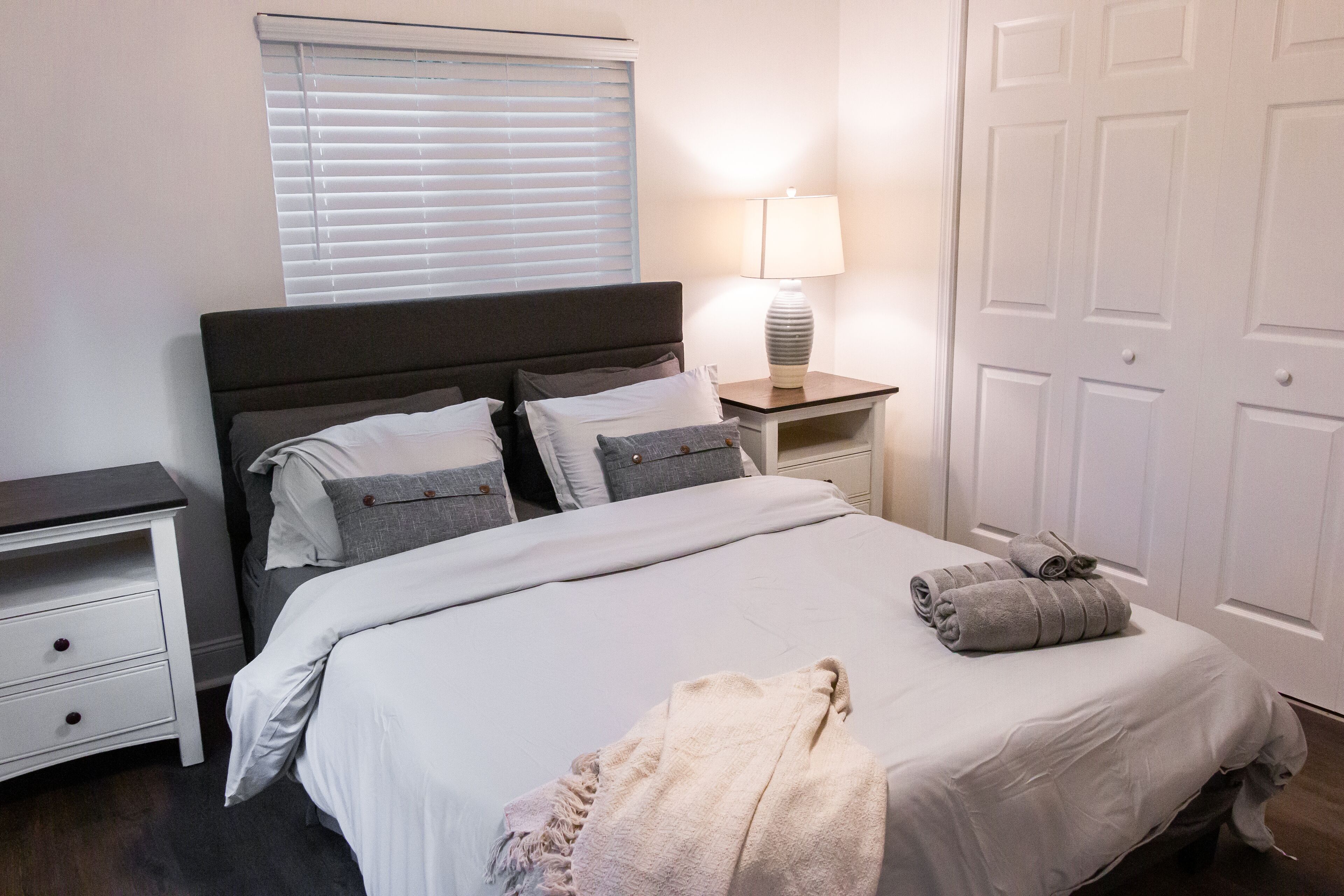 2 間睡房、書桌、免費 Wi-Fi、床單