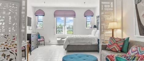 1 bedroom, desk, iron/ironing board, free WiFi