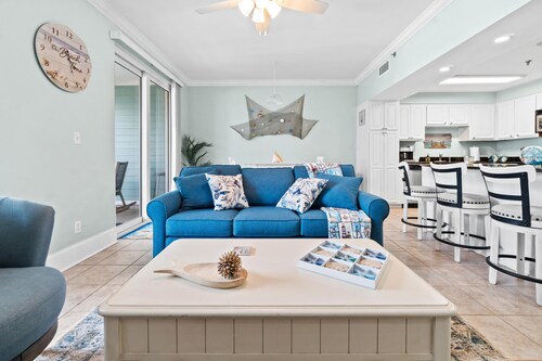 Mexico Beach Condo w/ Pool Access & Canal View