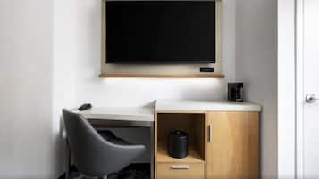 Basic Room | Living area