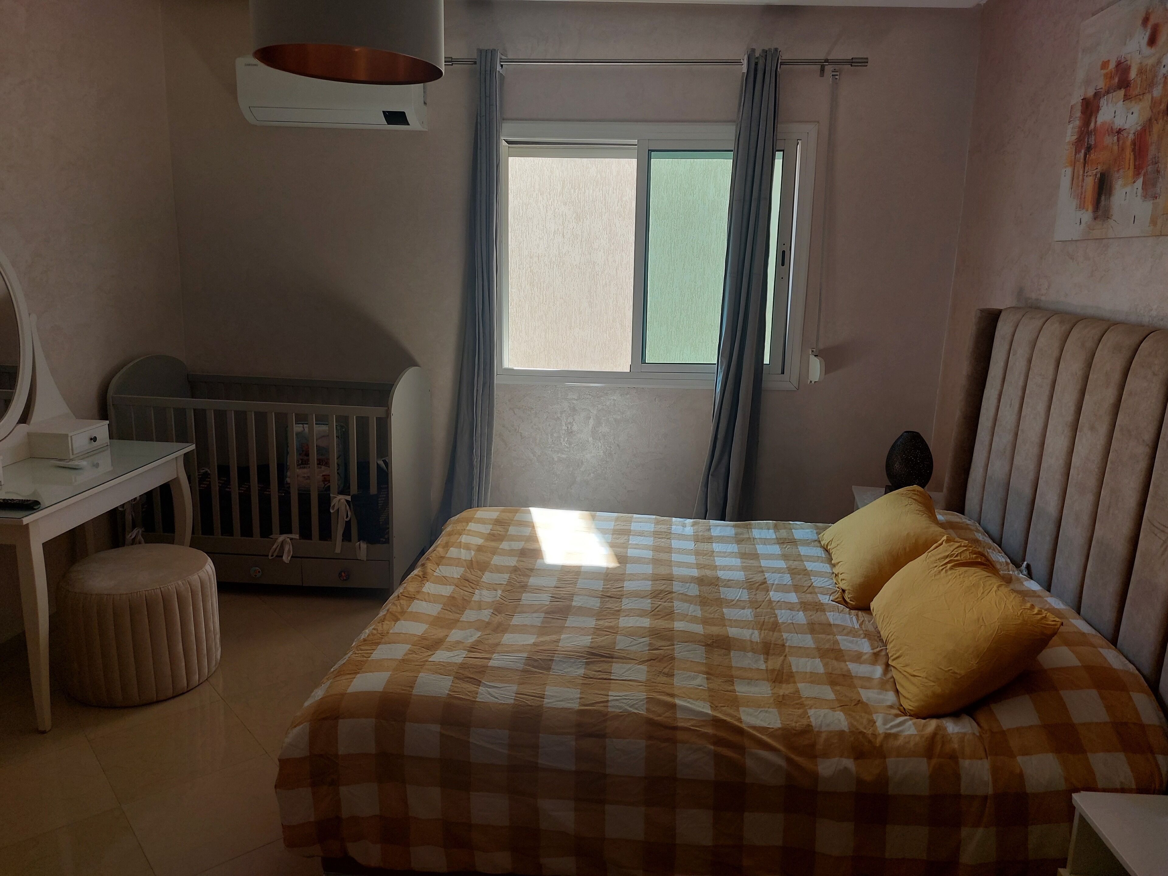 2 Schlafzimmer, Bügeleisen/Bügelbrett, Reisekinderbett, kostenloses WLAN