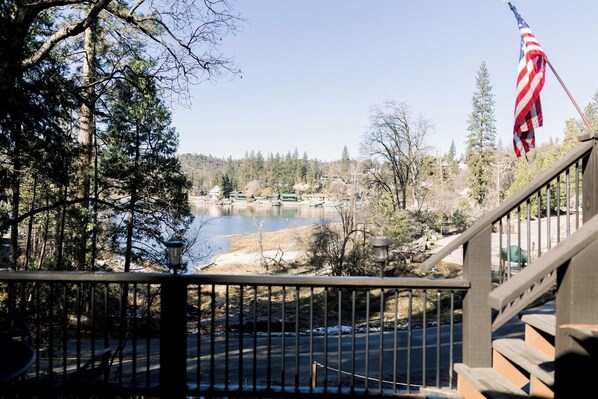 Property grounds - Redican -Lake View Cabin (Bass Lake)