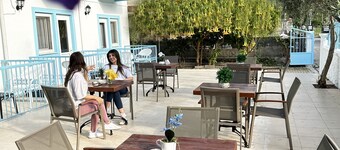 Enjoy Hotel