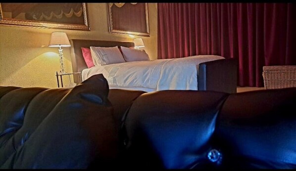 1 chambre, coffres-forts dans les chambres, fer et planche à repasser