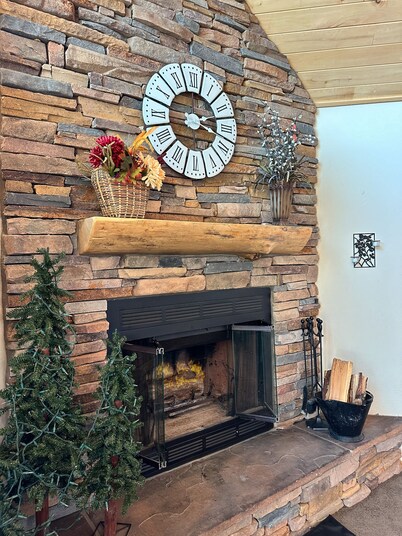 Treetop View | Wood fireplace, large deck