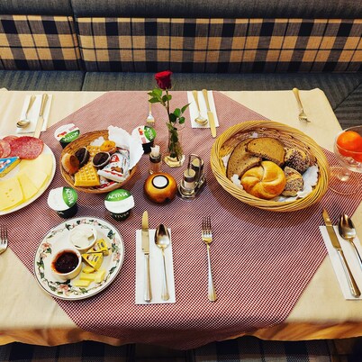 โรงแรม โฟกเลาเออร์โฮฟ