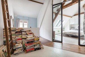7 bedrooms, desk, travel crib, free WiFi - Grande Maison Avec Terrasse, Quartier Exceptionnel (Paris)