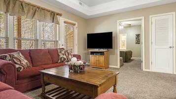 Smart TV, DVD player