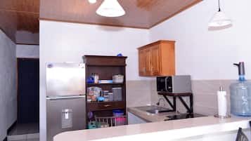 Microwave, oven