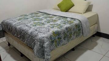 1 Schlafzimmer, Bügeleisen/Bügelbrett, Internetzugang, Bettwäsche