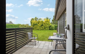 Outdoor dining - Nice home in Hejls with kitchen (Hejls)