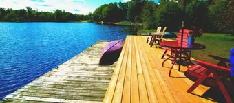 Aspen Cabin: Lakefront Hideaway Resort - 3 bedroom