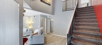 Across the street from the Fountain park area. 2 master suits,  hot tub, pool