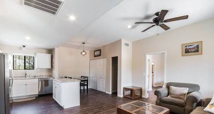 Desert Getaway 2 Bedroom Guest House