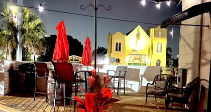 8 Guest, Cowboy pool BBQ, Fire Pit, House