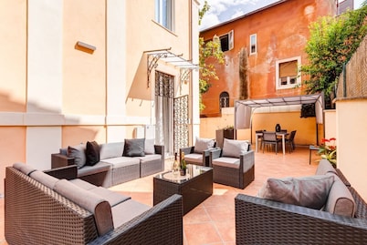 Villa Chiara - a new Luxury Star is born in Rome!