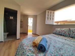 4 Schlafzimmer, Bügeleisen/Bügelbrett, WLAN