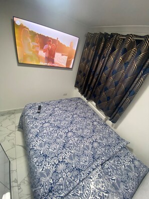 3 soverom, skrivebord, strykejern/-brett og wi-fi (inkludert)