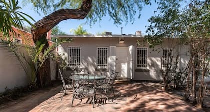 Historic University 2 Bedroom 2 Bath