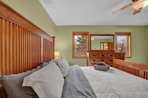 5 bedrooms, iron/ironing board, travel crib, WiFi