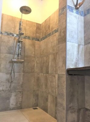 Dusche, Handtücher