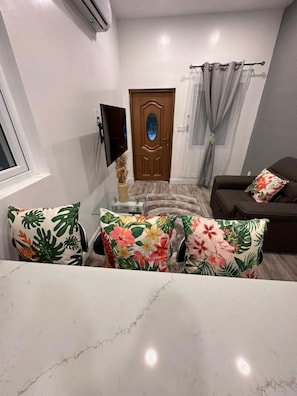 Living area - 5 mins walk or rent a bike to ride to Turtle Beach. (Exuma)