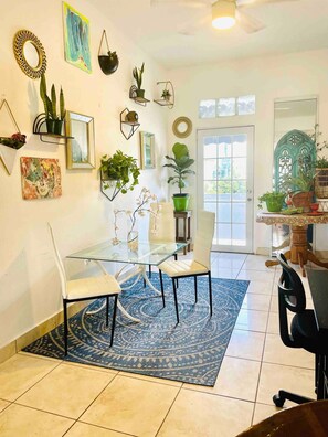 تناول الطعام