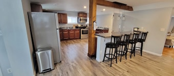 Watkins Glen State Park is just a few steps away!
Welcome to Parkview House.