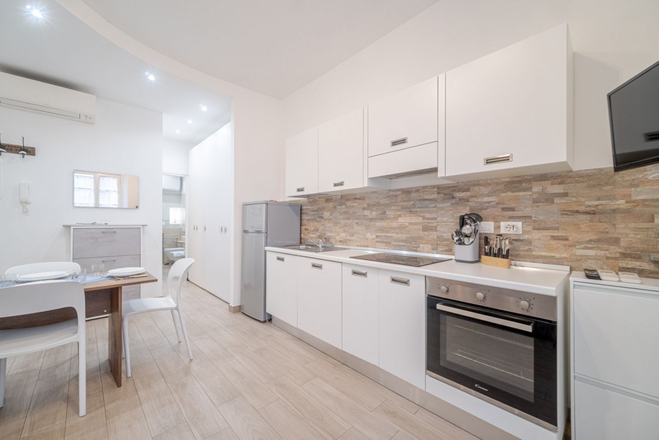 Refrigerador, placa de cocina, tostadora