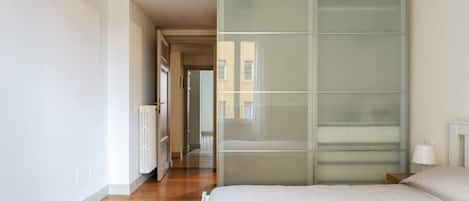 3 Schlafzimmer, Bügeleisen/Bügelbrett, Internetzugang, Bettwäsche