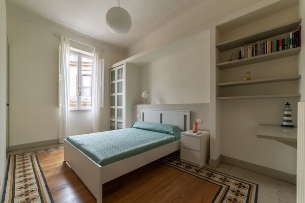 3 chambres, fer et planche à repasser, accès Internet, draps fournis