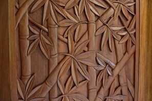 Interior entrance - Hilo Beach House Inn (Hilo)