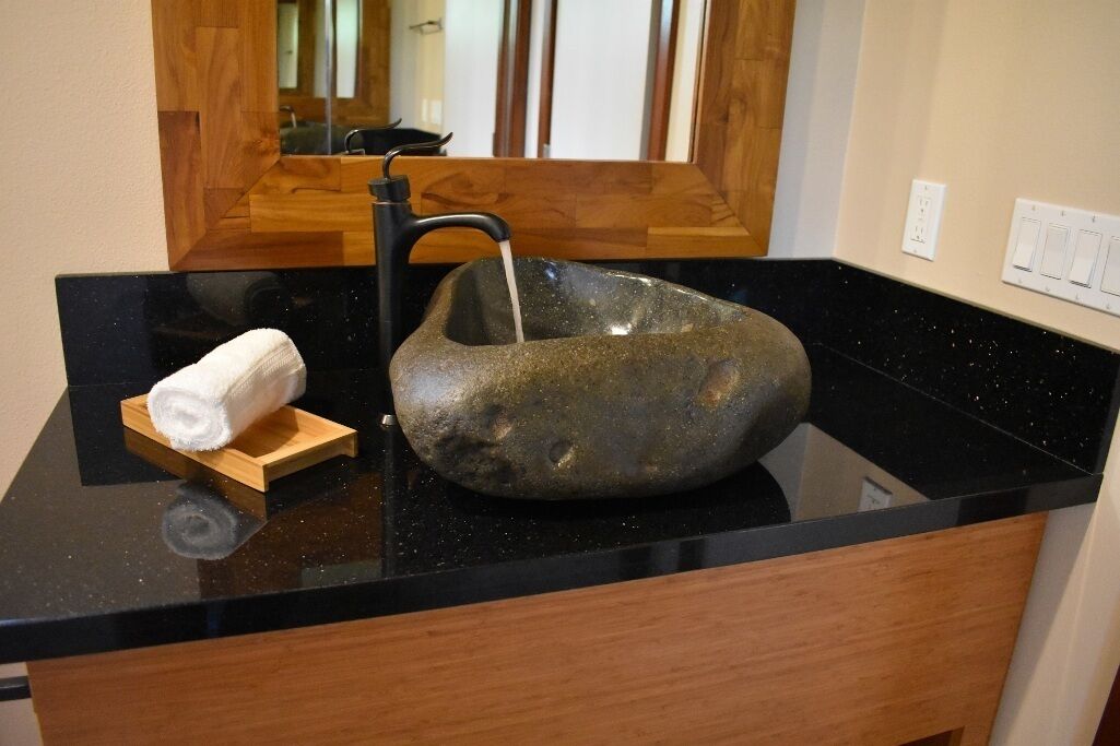 luxury studio suite, 1 king bed, beach view, oceanfront lehua | bathroom | shower, free toiletries, hair dryer, towels