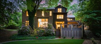 Ambassador Ridge w/Optional Boat Rental