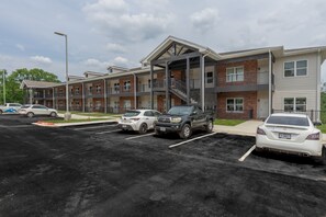 Exterior View 2 - New Build Walk-In 3BR w/ Arcade + Indoor Pool | FH G-207 (Branson)