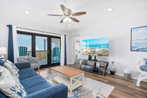 TV, foosball, table tennis, books - La Mirage Condo 309 Beachfront Condo Resort with Private Boardwalk to Beach (Port Aransas)